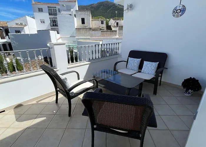 Casa Azahar Luxury Two Bedroom Top Floor Apartment